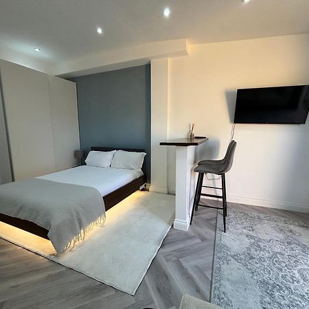 London Studios And Suites Harrow Exteriér fotografie