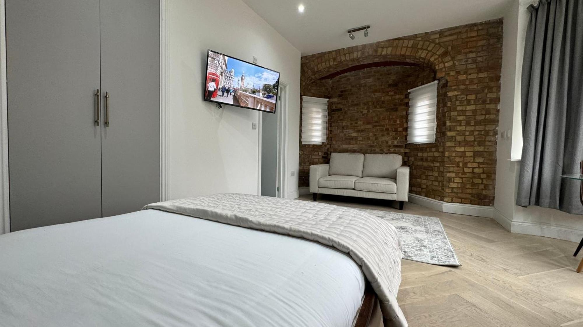 London Studios And Suites Harrow Exteriér fotografie